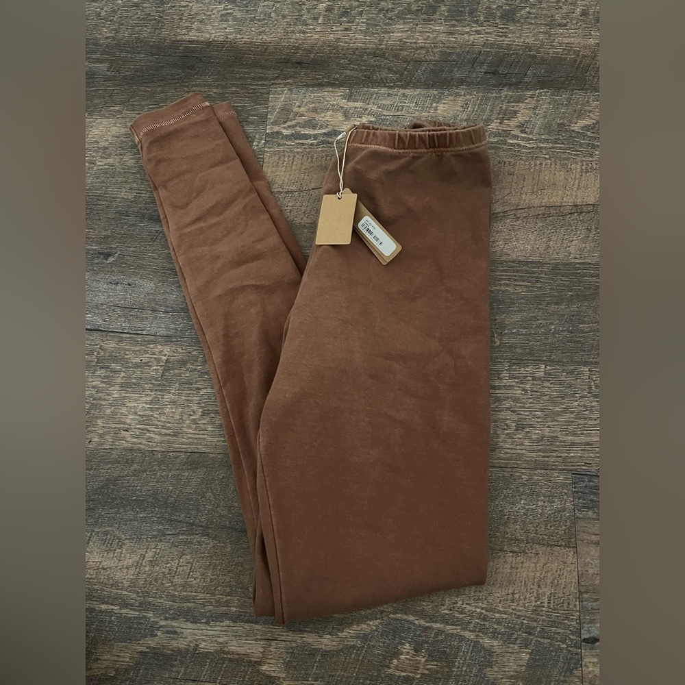 Skims outdoor legging color camel Size S NWT
